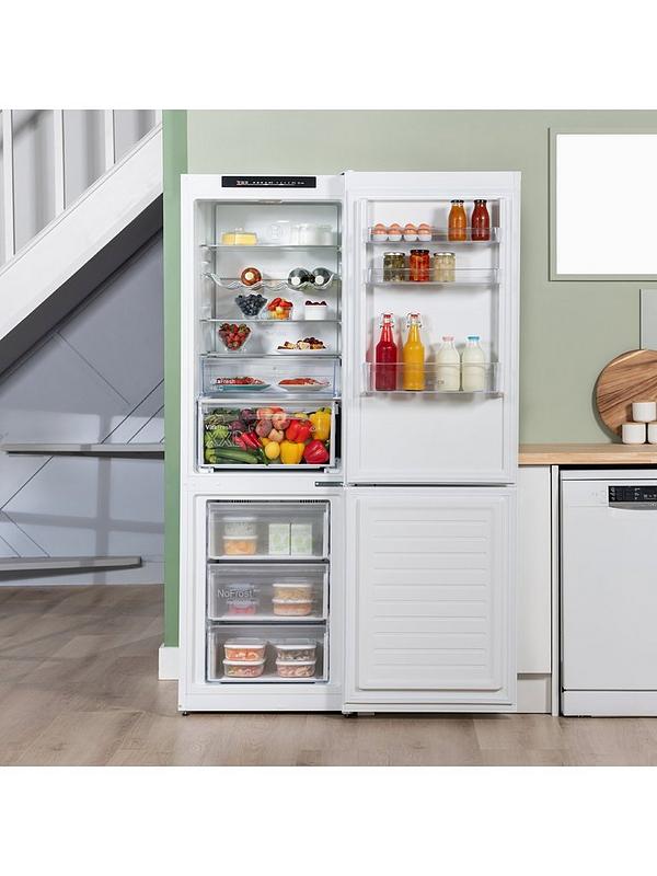 Bosch Series 4 KGN362WDFG 60/40, Frost Free, 60cm Wide Fridge Freezer - White - Image 2